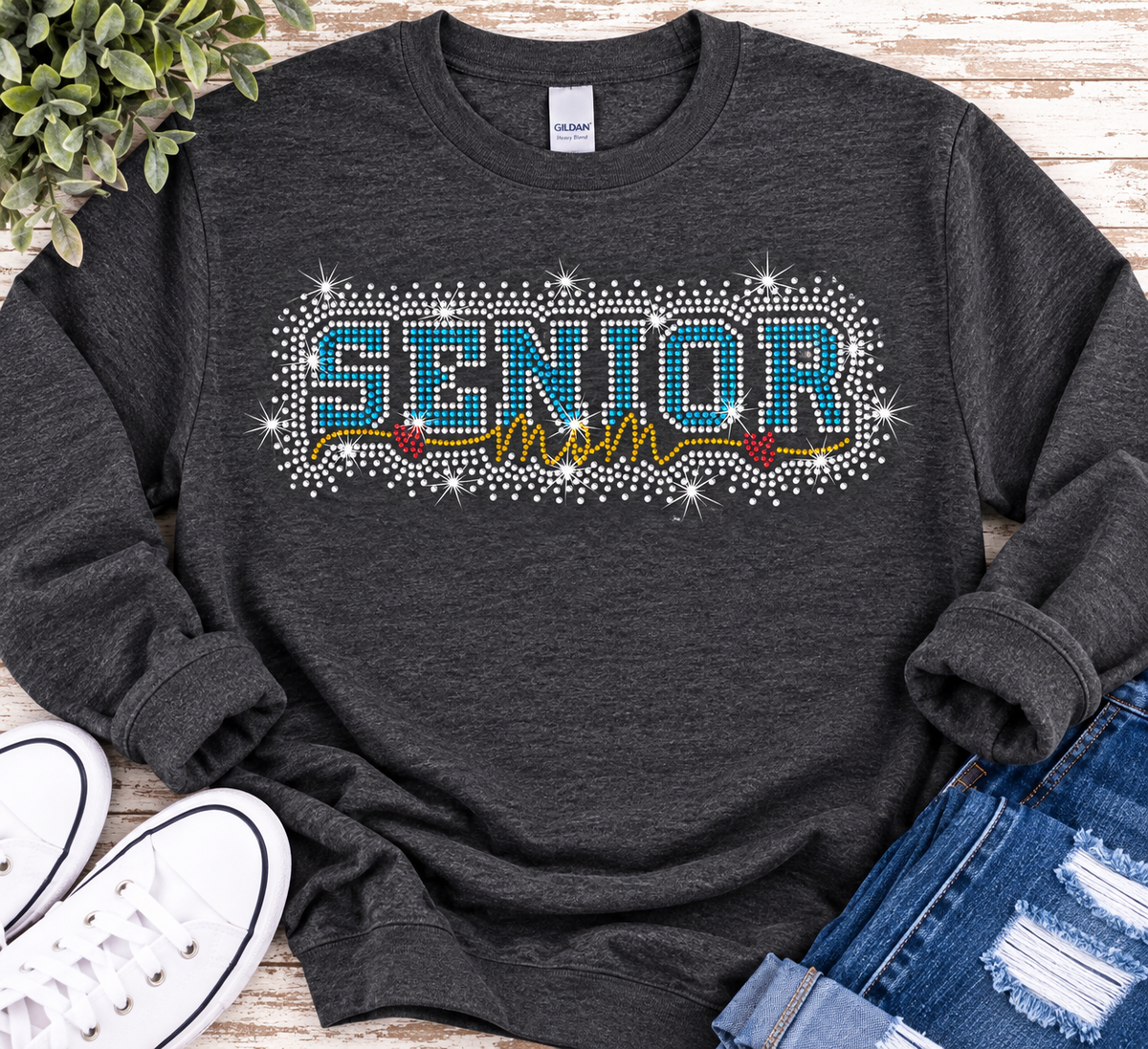 Senior Mom w Hearts Scatter